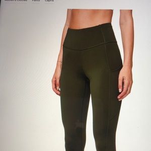 Lululemon cropped leggings